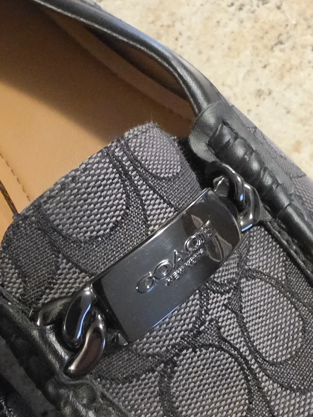 Coach Women's Olive Signature Black And Gray Monogram Loafers Size 8B